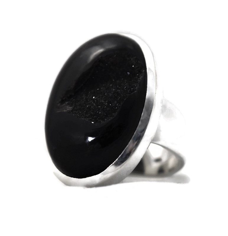 Oval Black Agate with Opening Ring