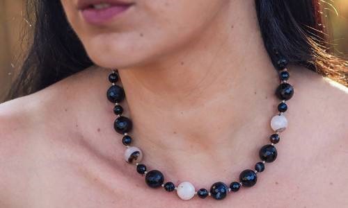 Black and White Agate necklace