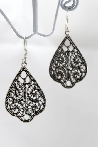 Black Silver Lacework Earrings