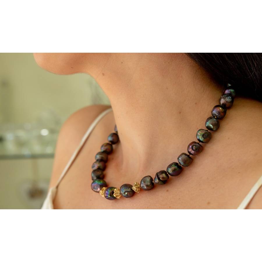Black Pearls Necklace