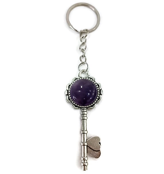 מחזיק מפתחות בצורת מפתח עם אבנים שונות