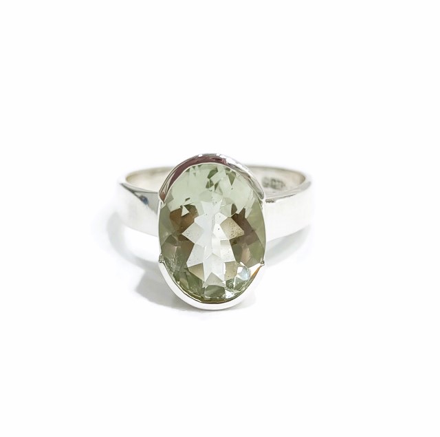 טבעת אמטיסט ירוק אובלית פאסט
